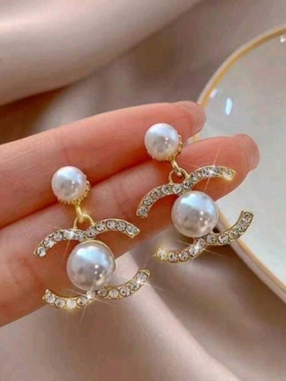 Chanel Style Earrings - Picture 4 of 10